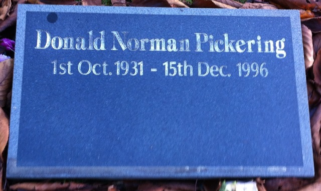 13762