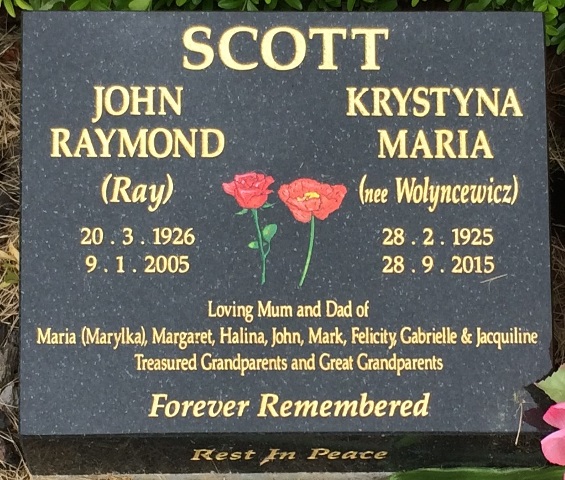 19043